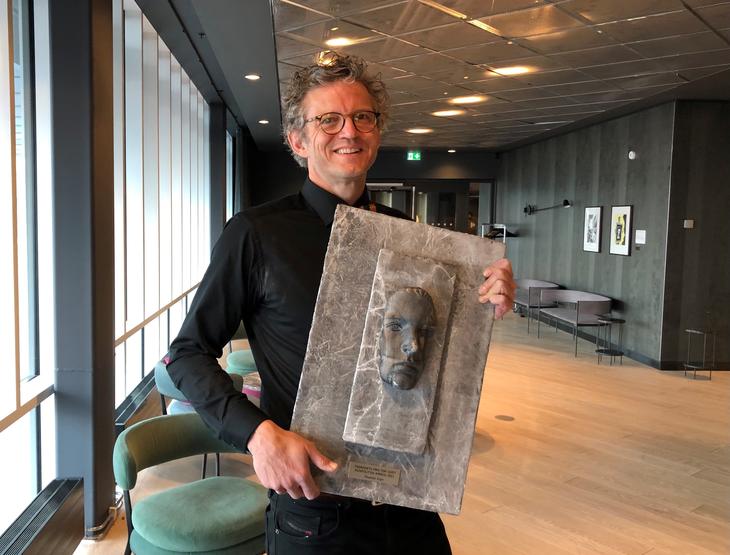 Fjorårets vinner av ruspolitisk pris; journalist i Stavanger Aftenblad Thomas Ergo